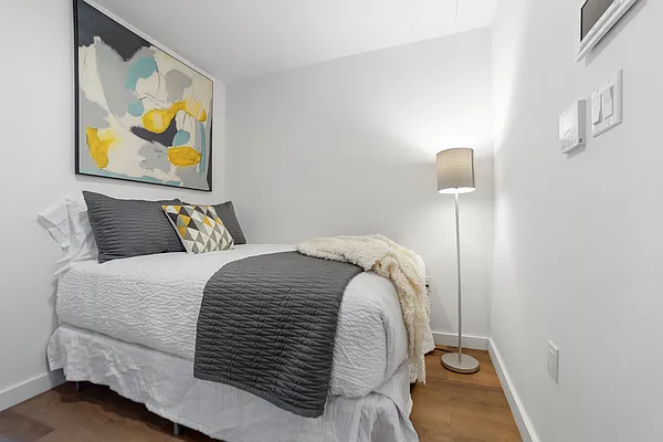 Rented by Compass | media 34