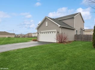 6718 Galway Dr, McHenry, IL 60050