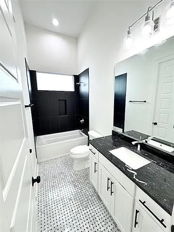 1034 Montegut St #1034 — Photo 16