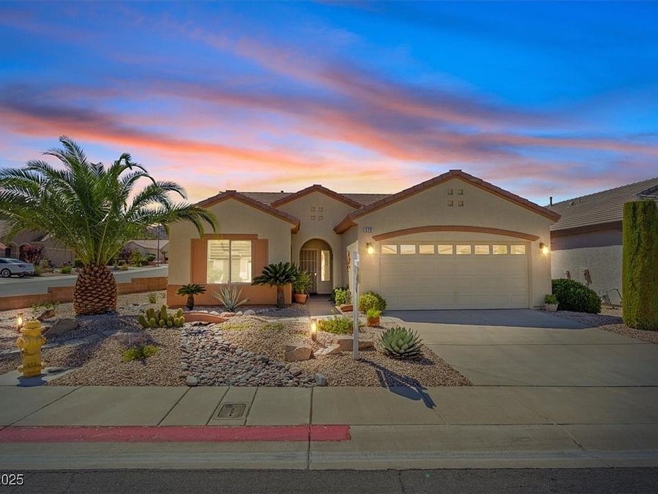 1st image of 579 Carmel Mesa Dr