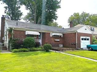 381 Baldwin Rd, Hempstead, NY 11550