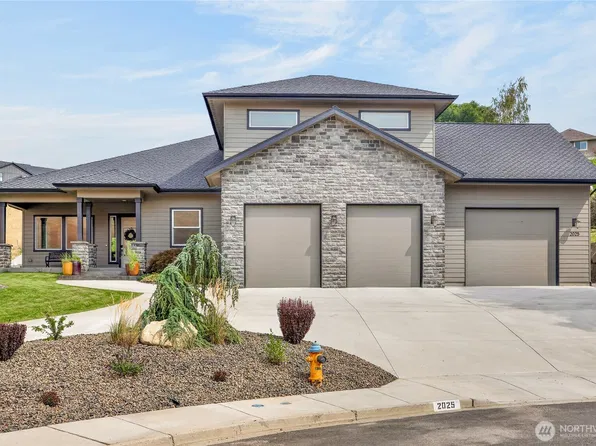2025 Broadhurst Pl, Wenatchee, WA 98801