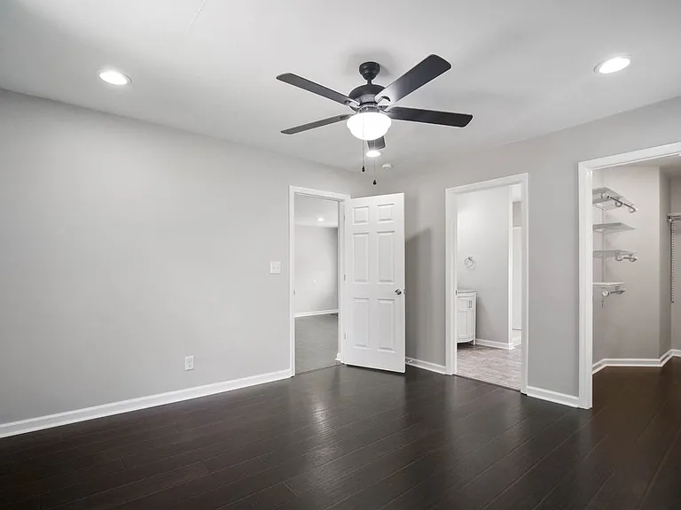 106 Napier Dr — Photo 16