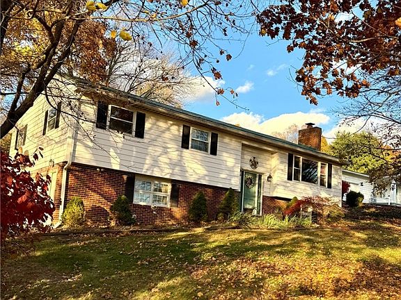 2nd image of 46580 Township Road 479