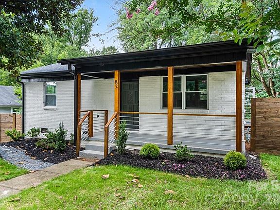 3rd image of 82 Georgia St SW