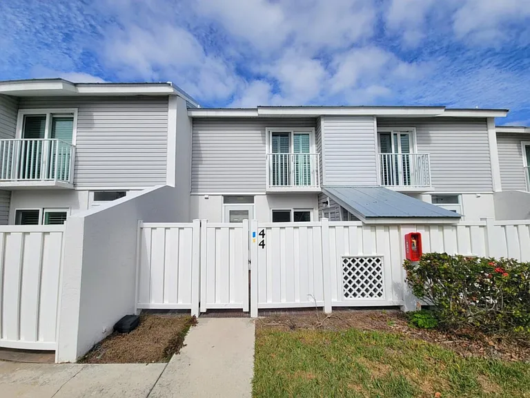 18014 San Carlos Blvd #44 — Photo 15