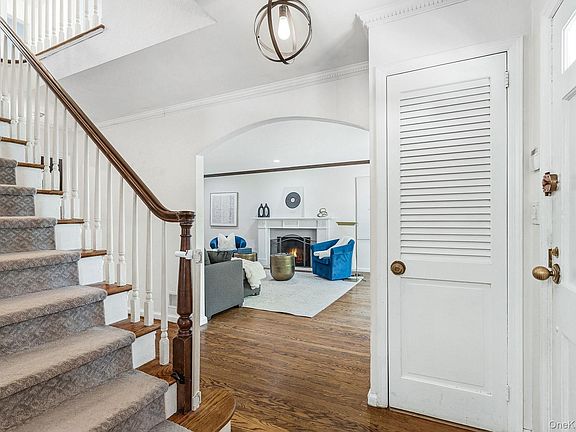 2nd image of 36 Stratford Road