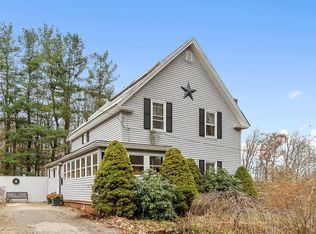 8 Stuart St, Gardner, MA 01440