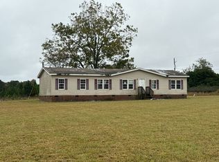 276 Mount Calvary Rd, Trenton, SC 29847