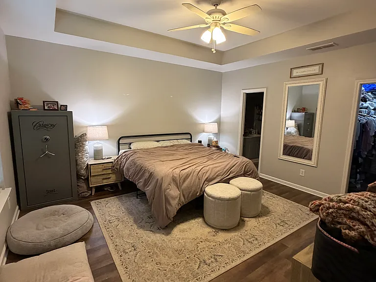 317 Franklin Ln — Photo 4