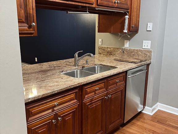 Kitchen - sink and dishwasher