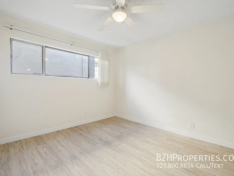 7540 Hampton Ave #202A — Photo 12