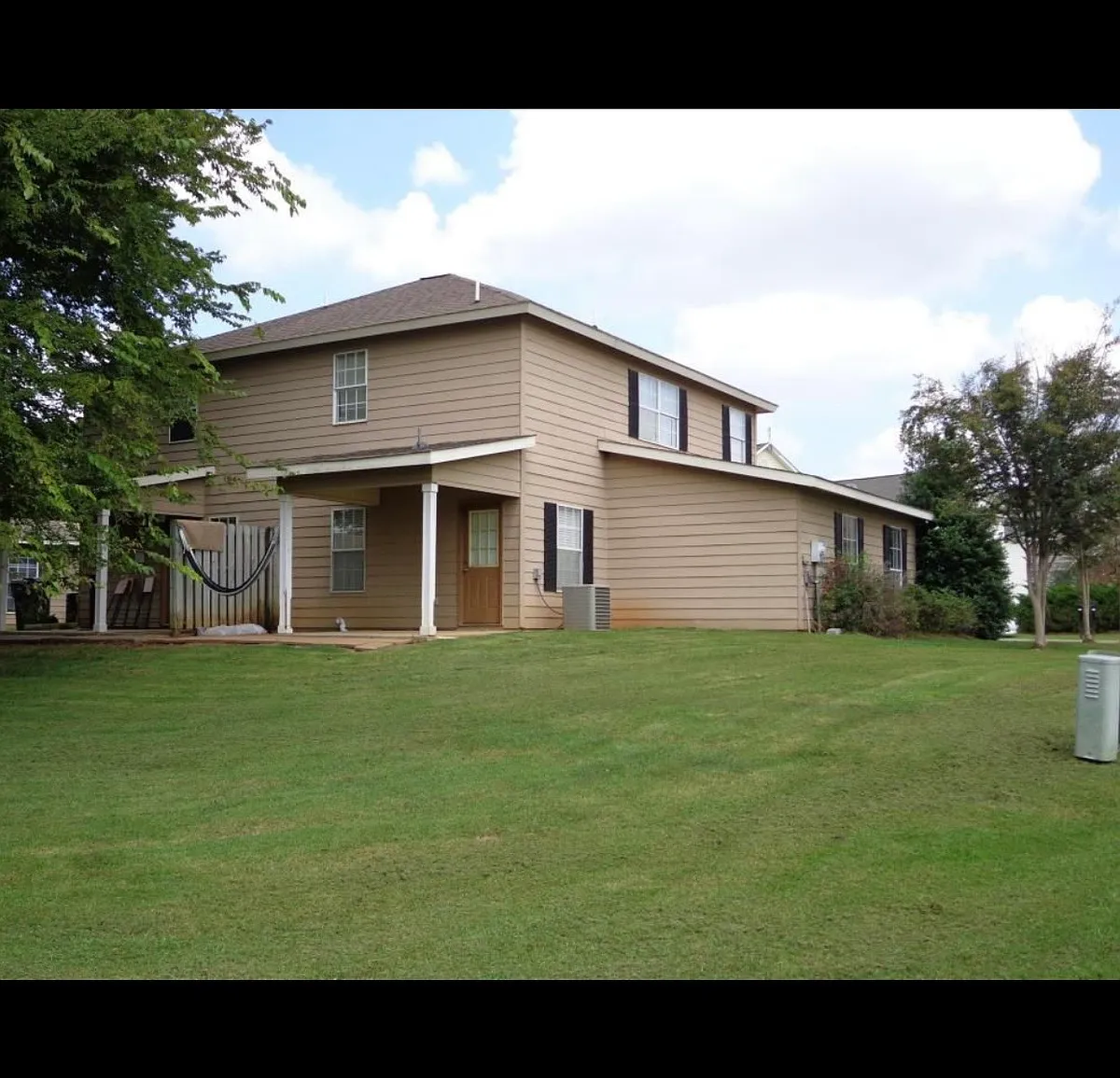 Photo 2 of 11 - 741 Kirkcauldy Dr - Starkville, MS Building Photo - 741 Kirkcauldy Dr