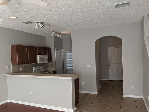 5th image of 2441 Harleyford Pl