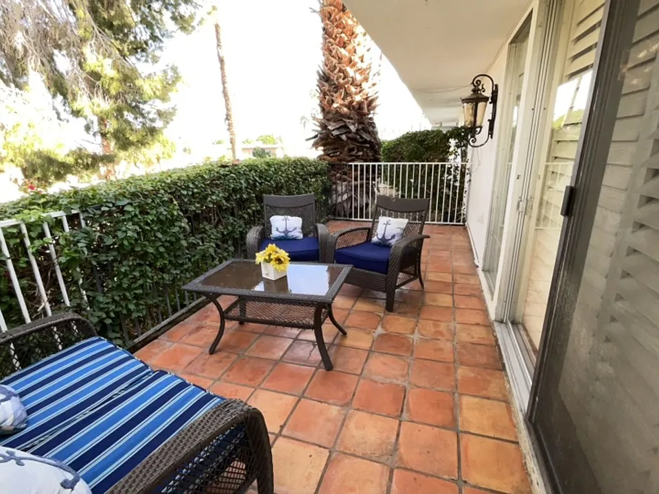 42379 Rancho Las Palmas Dr #32