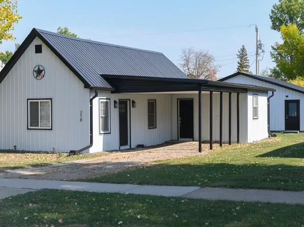 218 Dartmouth Ave, Newell, SD 57760