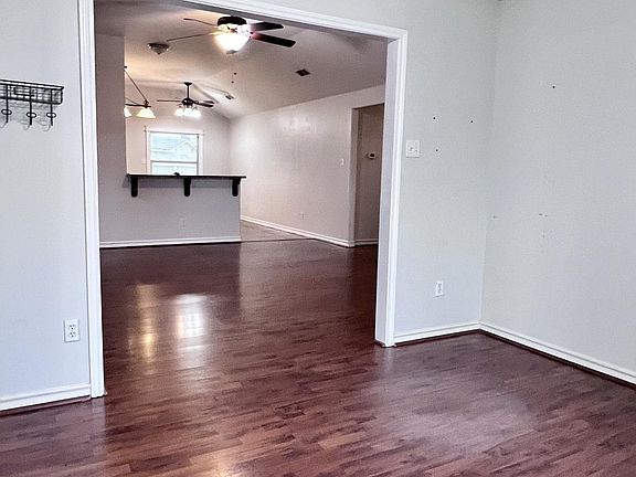 5th image of 7526 Brush Creek Dr