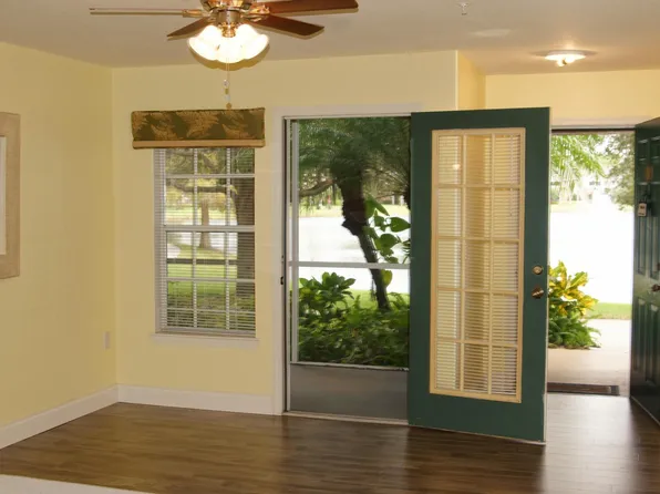 8917 Manor Loop, Lakewood Ranch, FL