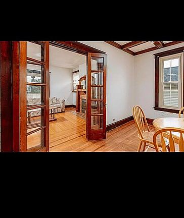 5th image of 949 Olive Ave