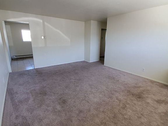 2nd image of 115 Curry Dr APT 2