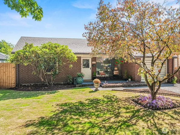 450 26th Avenue, Longview, WA 98632