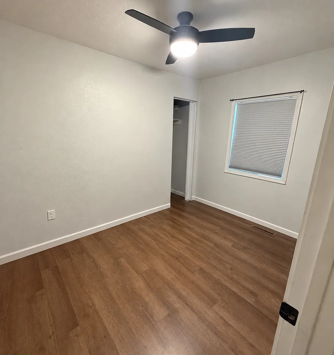 2 bed, 926 sqft, $1,050 — Photo 2