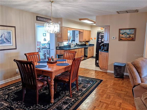 4th image of 6022 Linneal Beach Dr