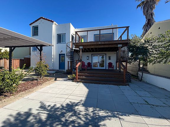3rd image of 5523 Macdonald Ave