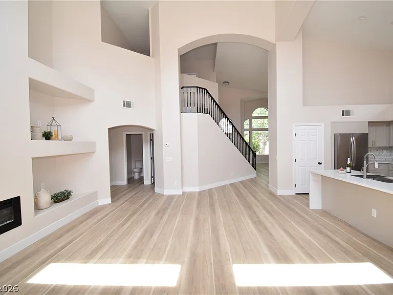 3059 Evening Wind St — Photo 18