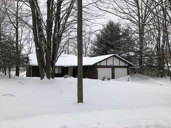 3rd image of 8721 N Island Dr