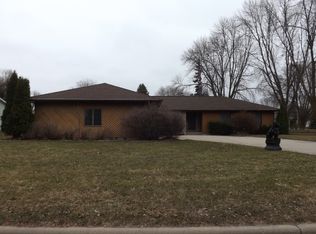 4706 Buttercup Ct, Appleton, WI 54914