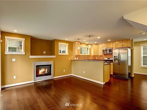 2nd image of 12546 35th Ave NE APT B
