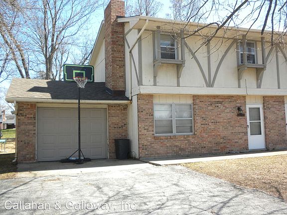 2nd image of 4821 E Prairie Cir #A