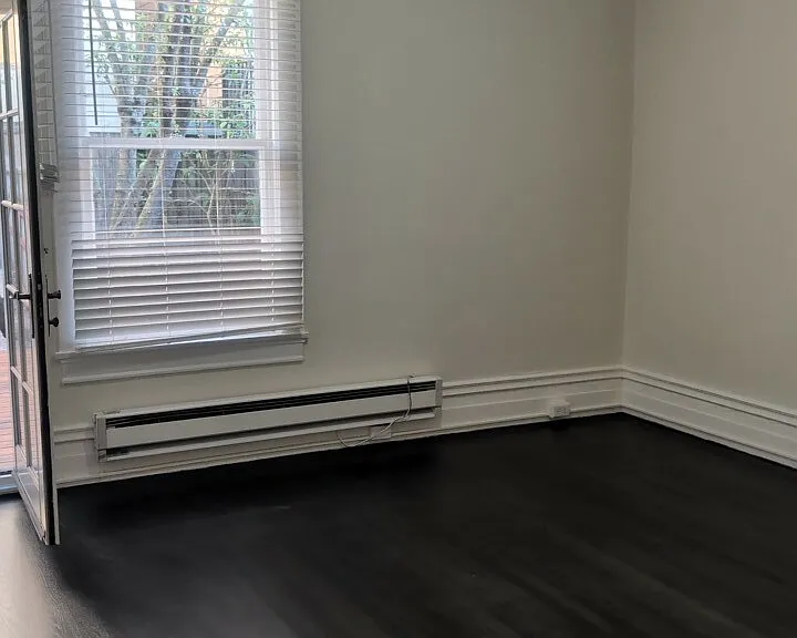 1449 Washington St #4 — Photo 4