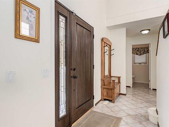 3rd image of 83 S Gleneagles Close
