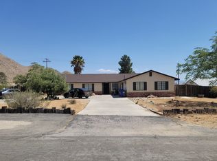 19333 Roanoke Rd, Apple Valley, CA 92307