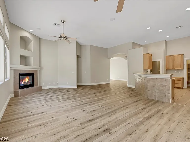2149 Sentito Cir — Photo 8