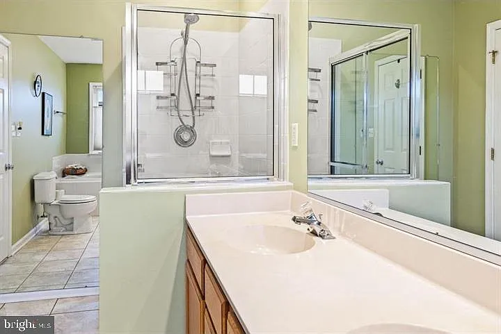412 E Oakmeade Dr — Photo 16