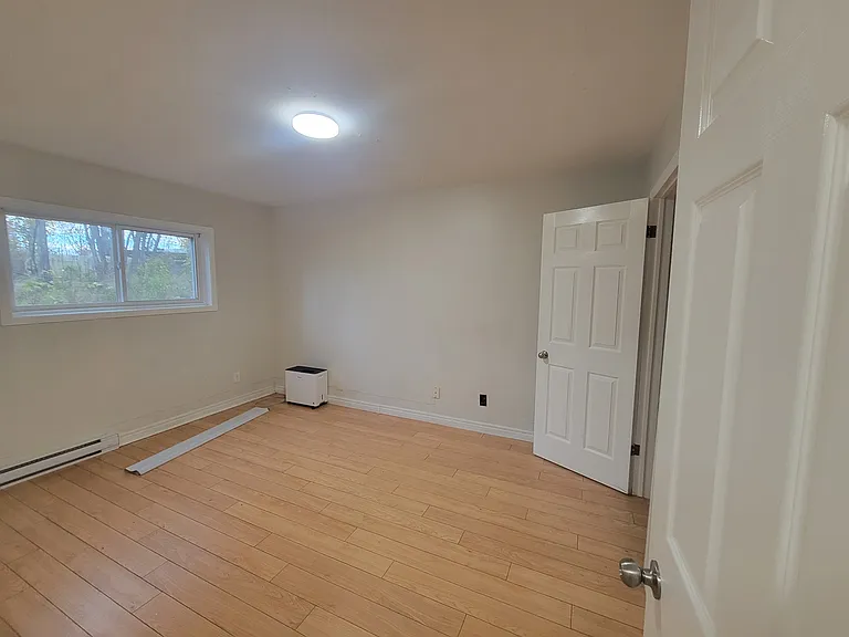 157 Prince St #5 — Photo 5