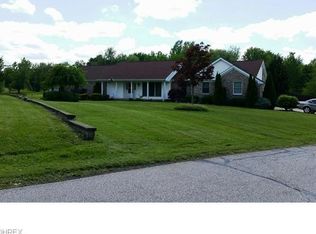 1431 Elmwood Dr, Ashtabula, OH 44004
