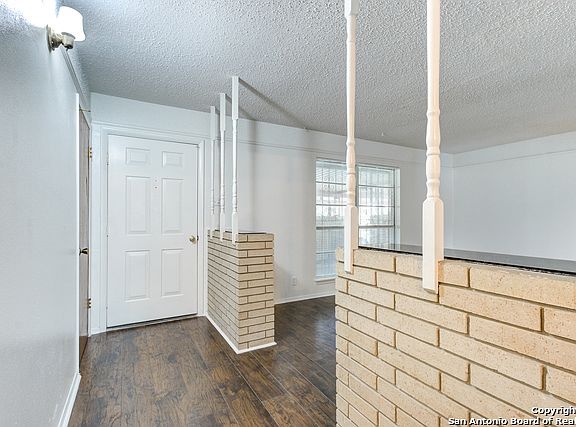 4th image of 7415 Westville Dr