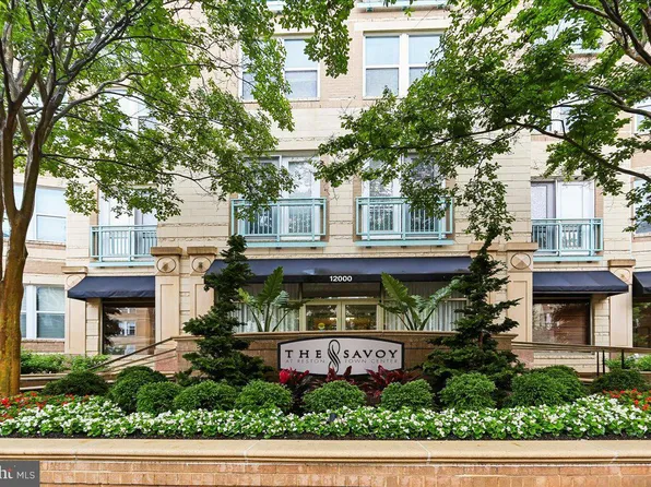 12000 Market St Unit 248, Reston, VA 20190