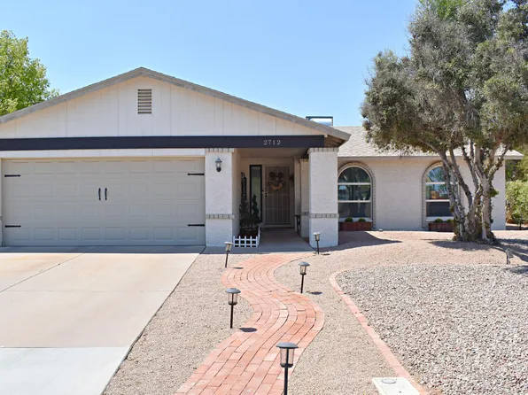 2712 N CENTRAL Drive, Chandler, AZ 85224