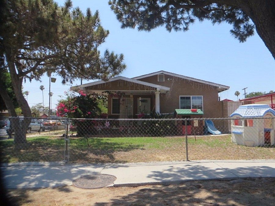 1st image of 1103 Broad Ave
