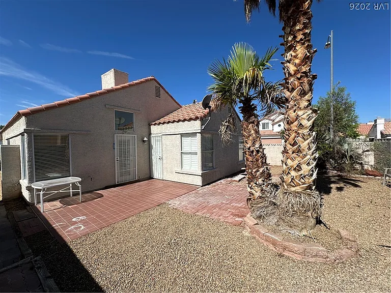 7872 Mount Whitney Cir — Photo 17