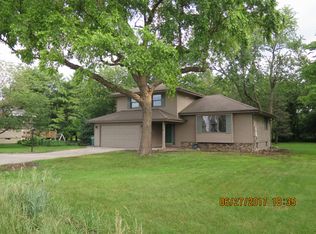 8005 Ashworth Rd, West Des Moines, IA 50266