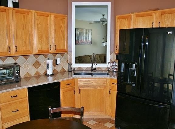 4th image of 3202 Sandwood Dr