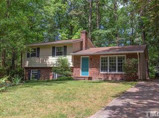 502 Landerwood Ln, Chapel Hill, NC 27517