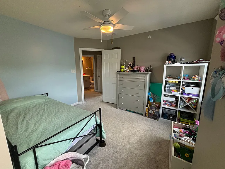 2400 Canterbury Dr — Photo 19