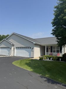 180 SOUTHLAKE CIRCLE, Fond Du Lac, WI, 54935